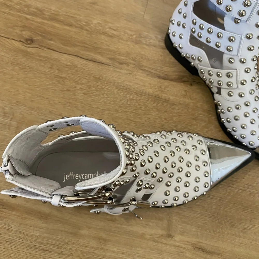 Jeffrey Campbell Kait Studded Ankle Boot Cutout Buckle White 7 NEW